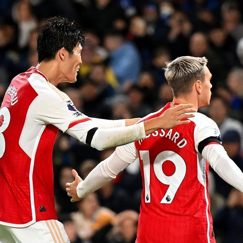 切尔西客场逆转，追赶领头羊的简单介绍