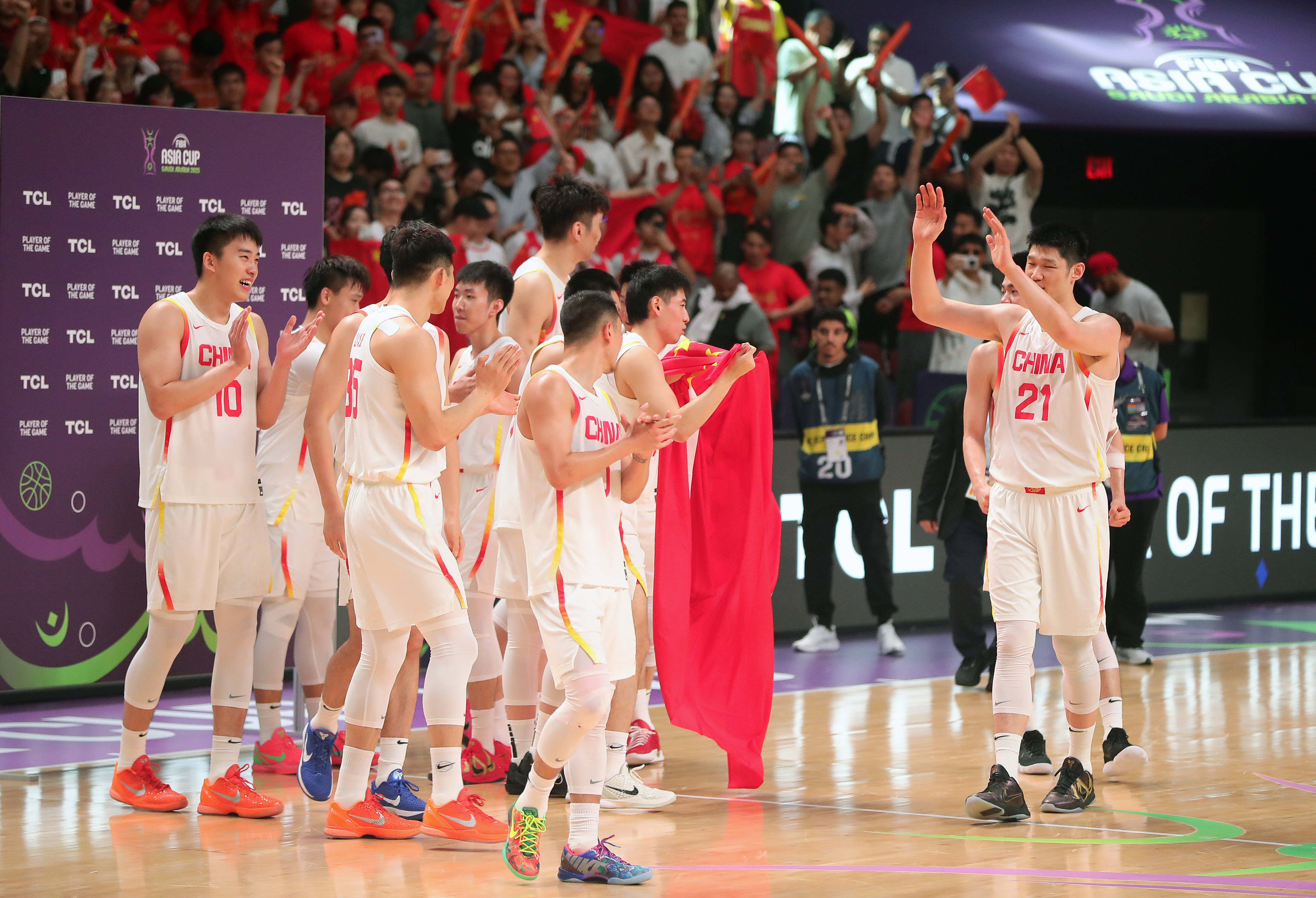 亚洲球队在国际赛场上取得胜利 亚洲球队在国际赛场上取得胜利