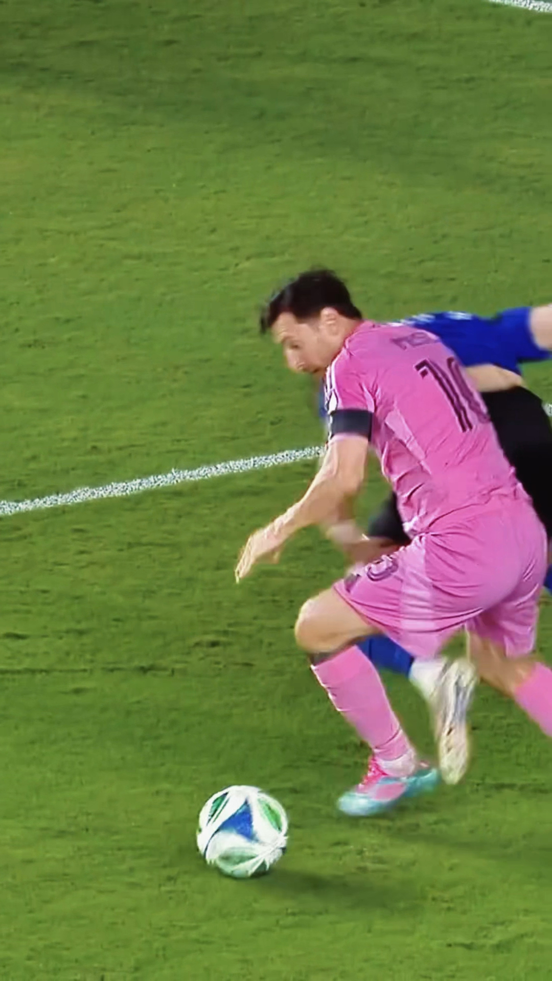 梅斯队防守表现出色，继续保持领先