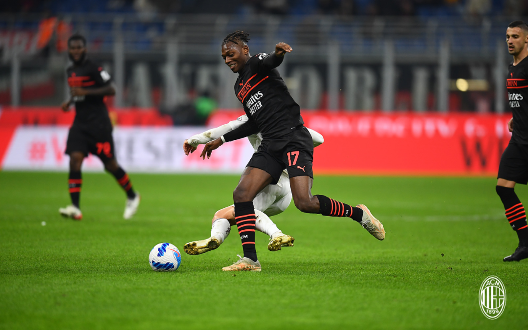 开云体育官网-斯佩齐亚连平连胜，势赢红黑军团的简单介绍