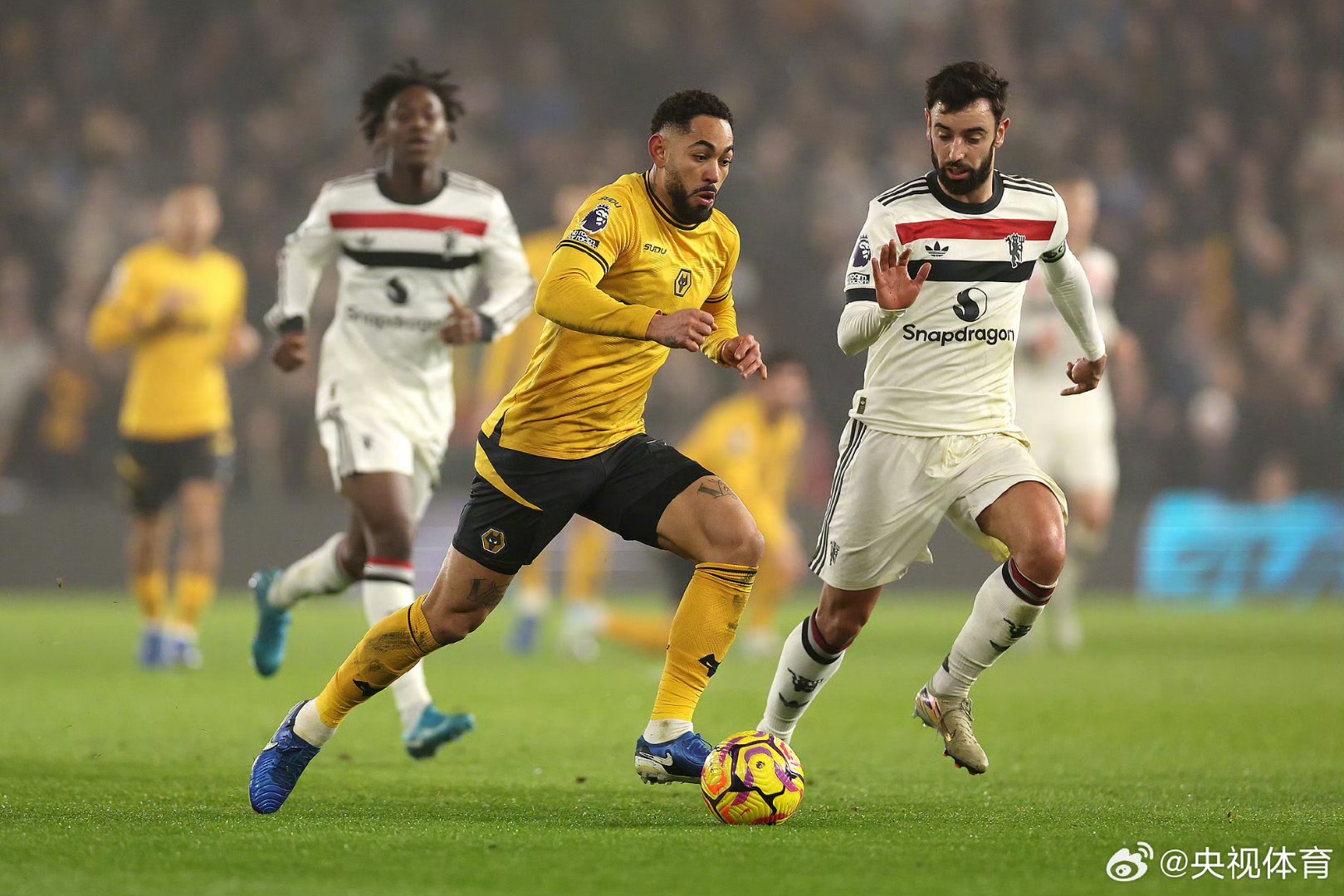 曼联遭遇不敌,遗憾止步小组赛的简单介绍 曼联遭遇不敌,遗憾止步小组赛的简单介绍