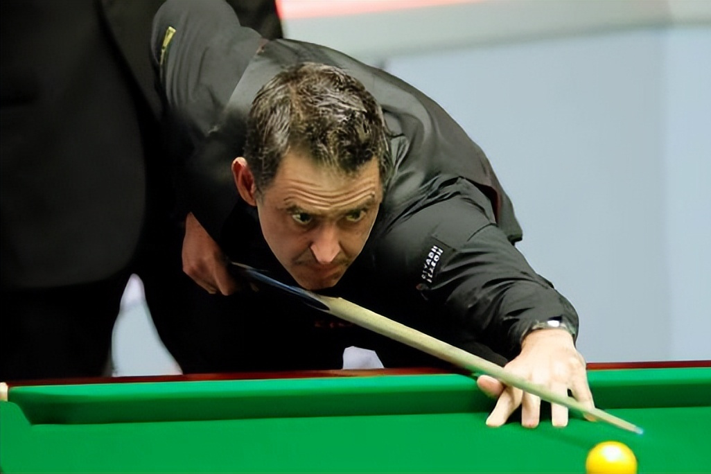 瑞士国家队紧随其后，顺利晋级决赛圈的简单介绍