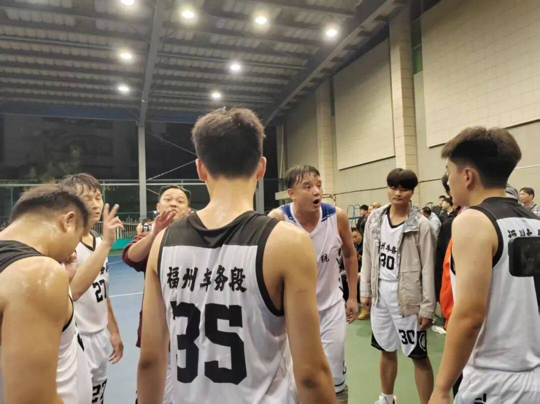 篮球联赛为不同国家运动员提供交流机会