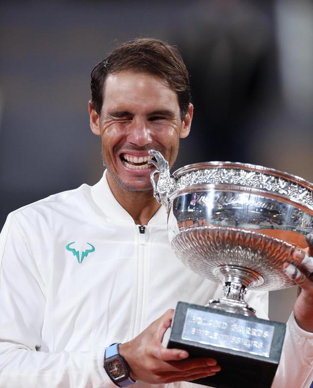 包含澳网险胜年终总决赛，阿尔卡拉斯惊艳四座的词条