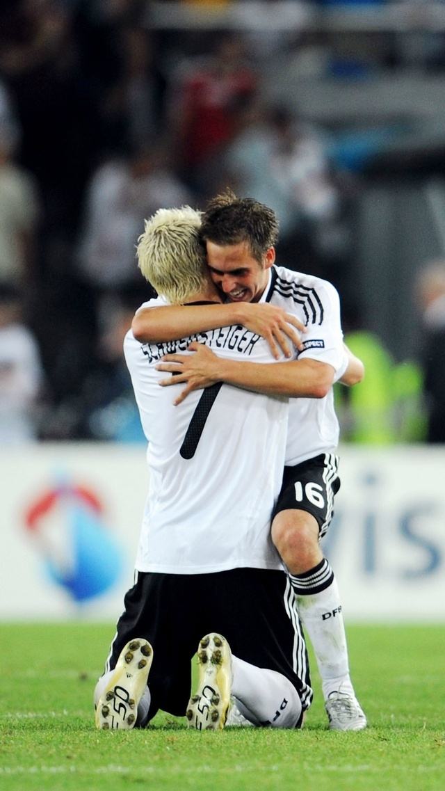 包含德国队完胜印尼队,黄鸭组合统治全场的词条 包含德国队完胜印尼队,黄鸭组合统治全场的词条