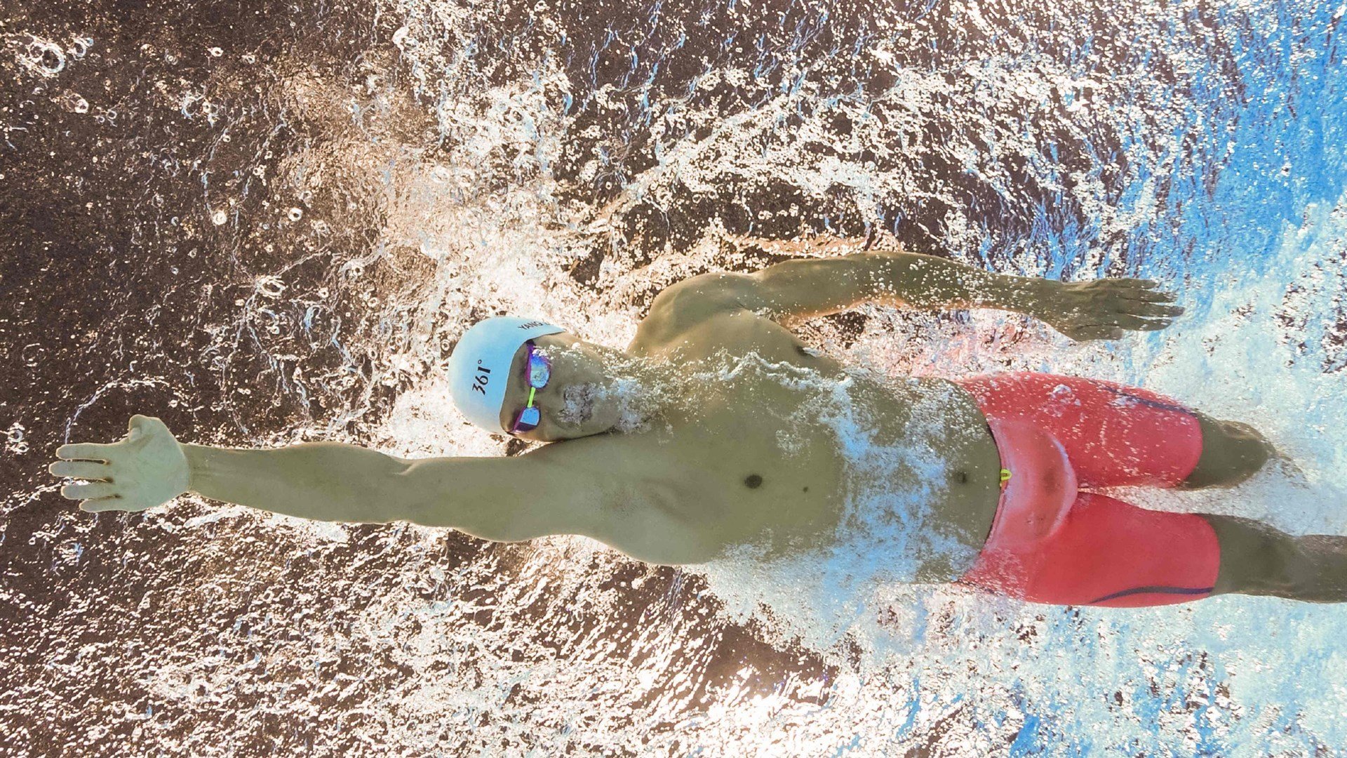 中场革命，卡马文加爆发式进化，里昂式战术如何正面击溃威尔士铁壁？